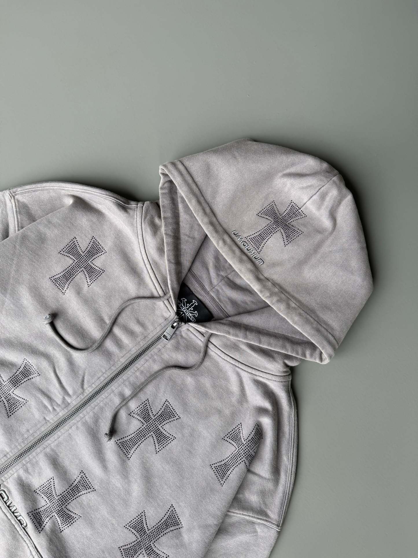 WASHED GREY RHINESTONE JOGGERS-Fineriform