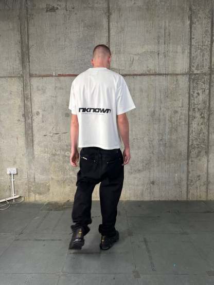 WHITE UNIFORM TEE-Fineriform