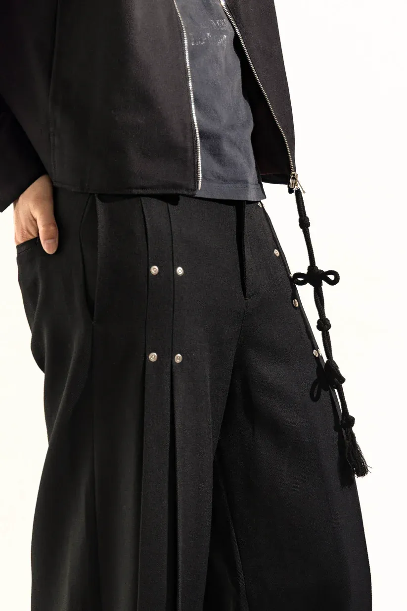PLEATED RIVET PANTS-Fineriform