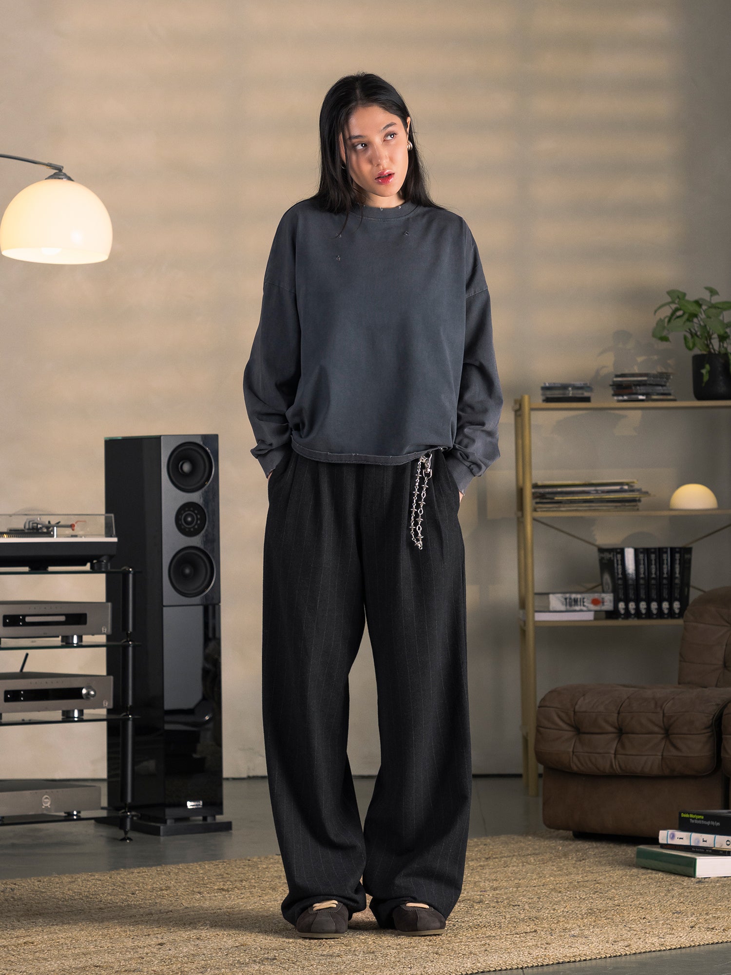 WORN LONGSLEEVE - VINTAGE BLACK-Fineriform