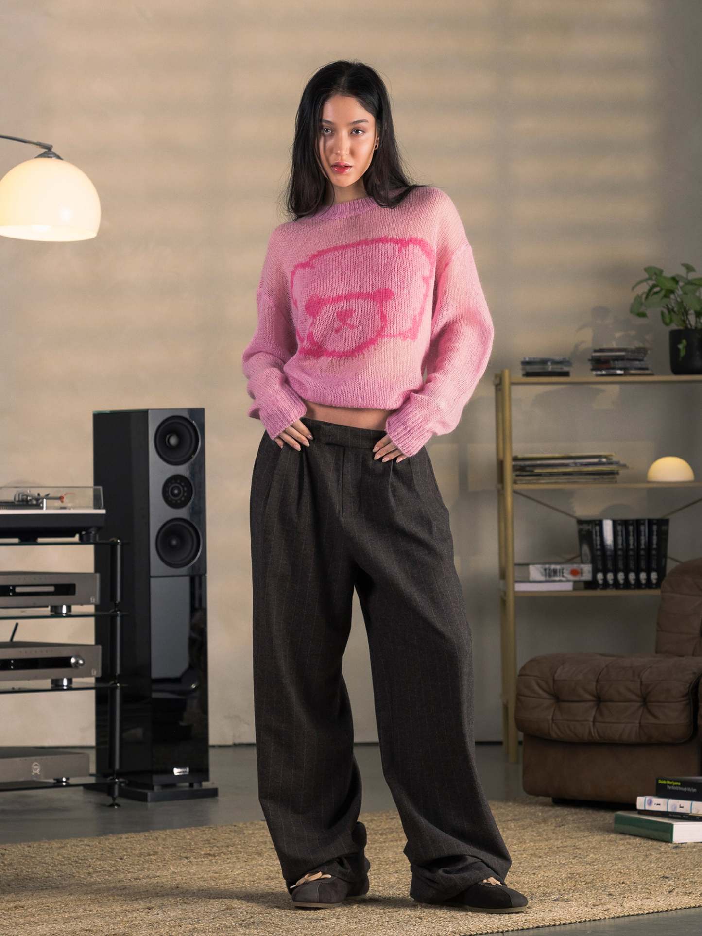 PINSTRIPE PLEATED PANTS - BROWN-Fineriform