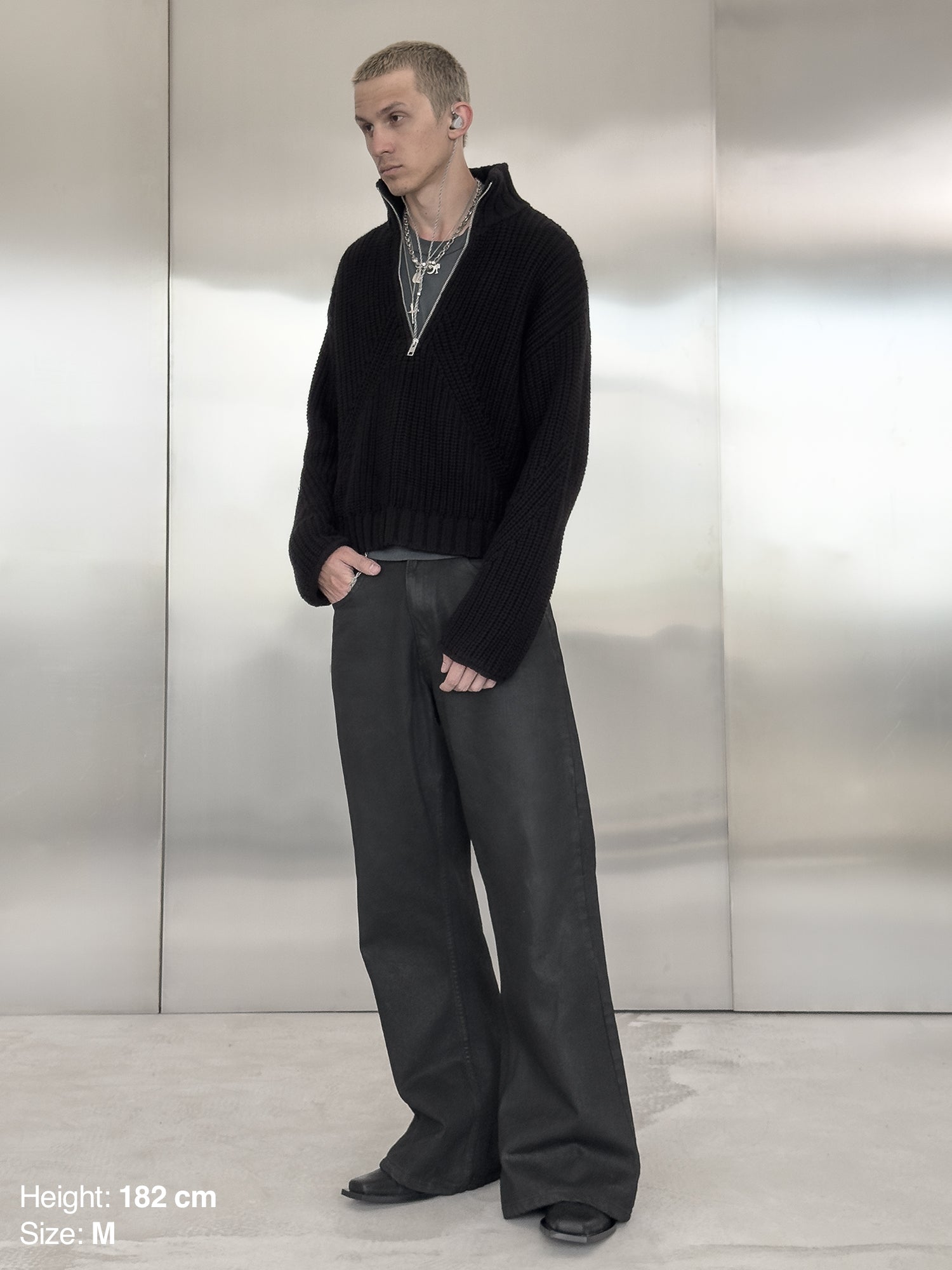 QUARTER ZIP - BLACK-Fineriform