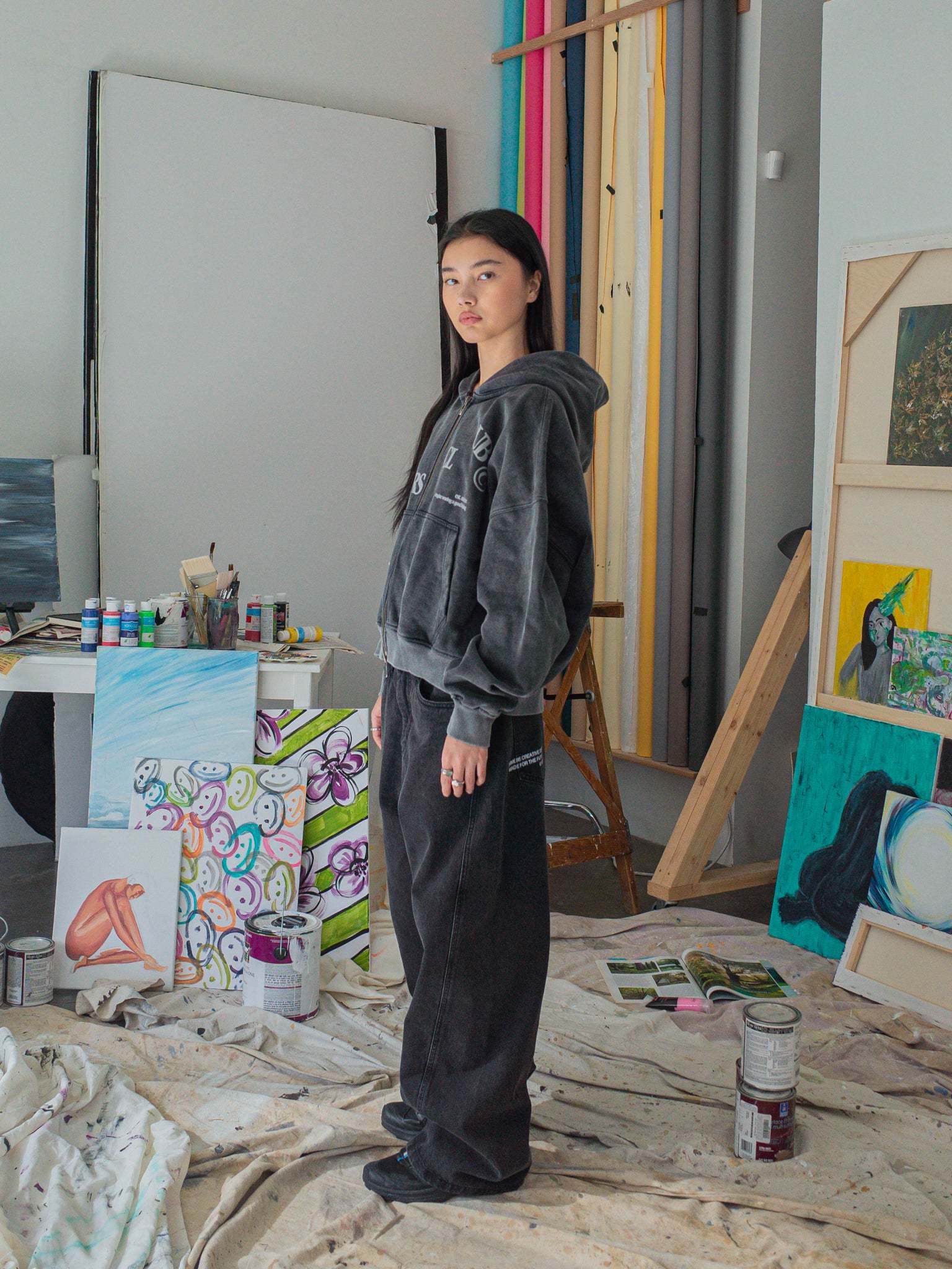 FALLING LETTERS ZIP UP - BLACK-Fineriform