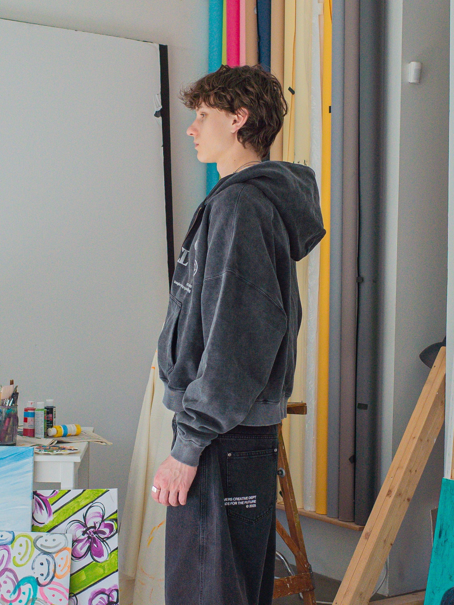 FALLING LETTERS ZIP UP - BLACK-Fineriform