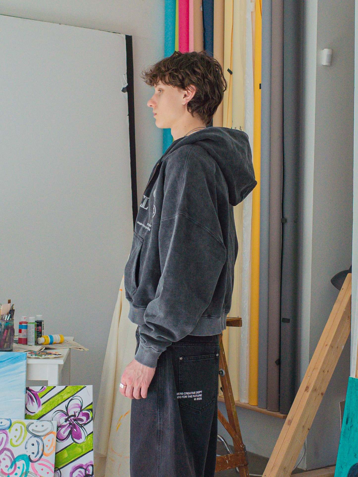 FALLING LETTERS ZIP UP - BLACK-Fineriform