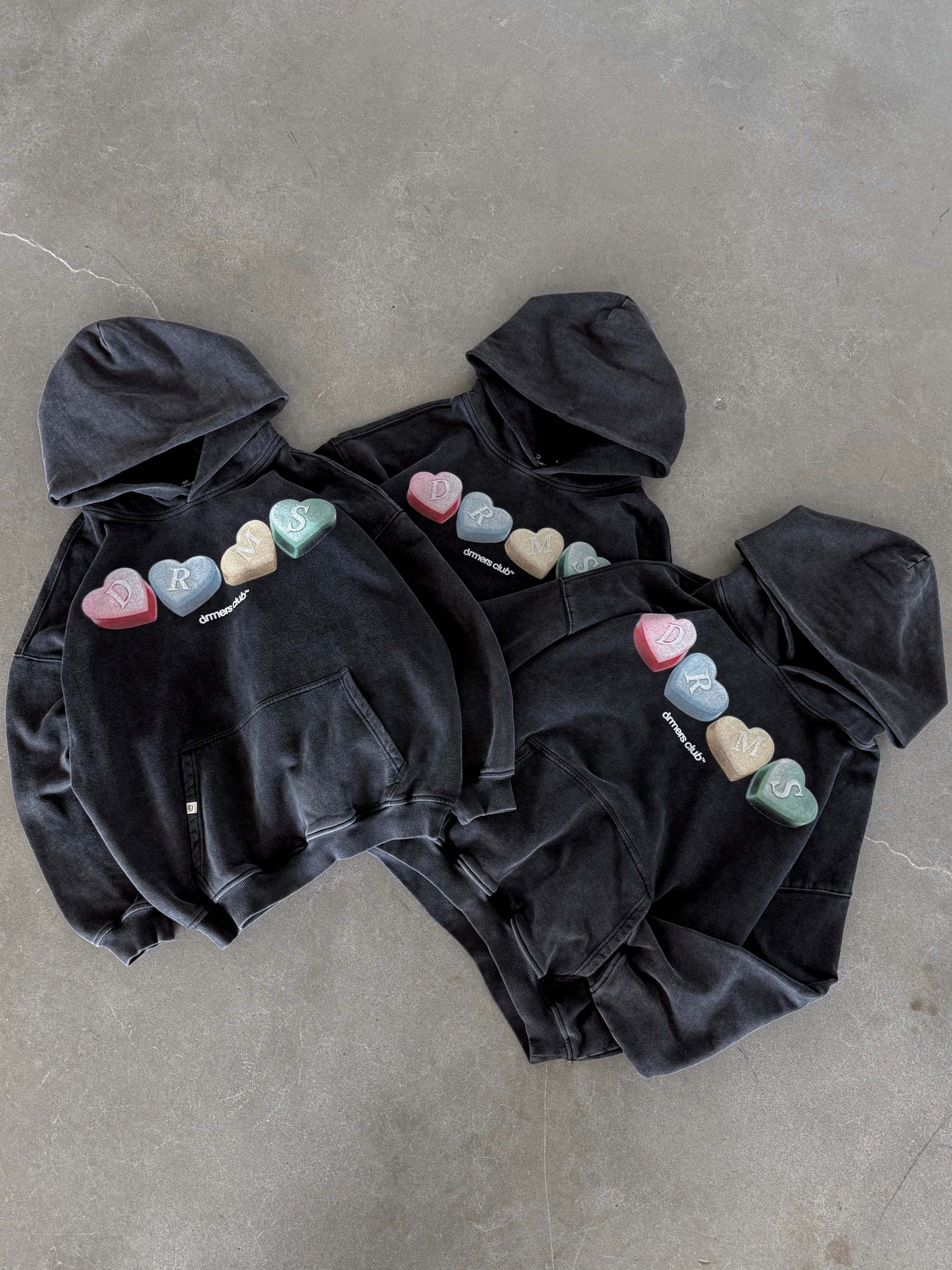 CANDY HEARTS HOODIE - VINTAGE BLACK-Fineriform