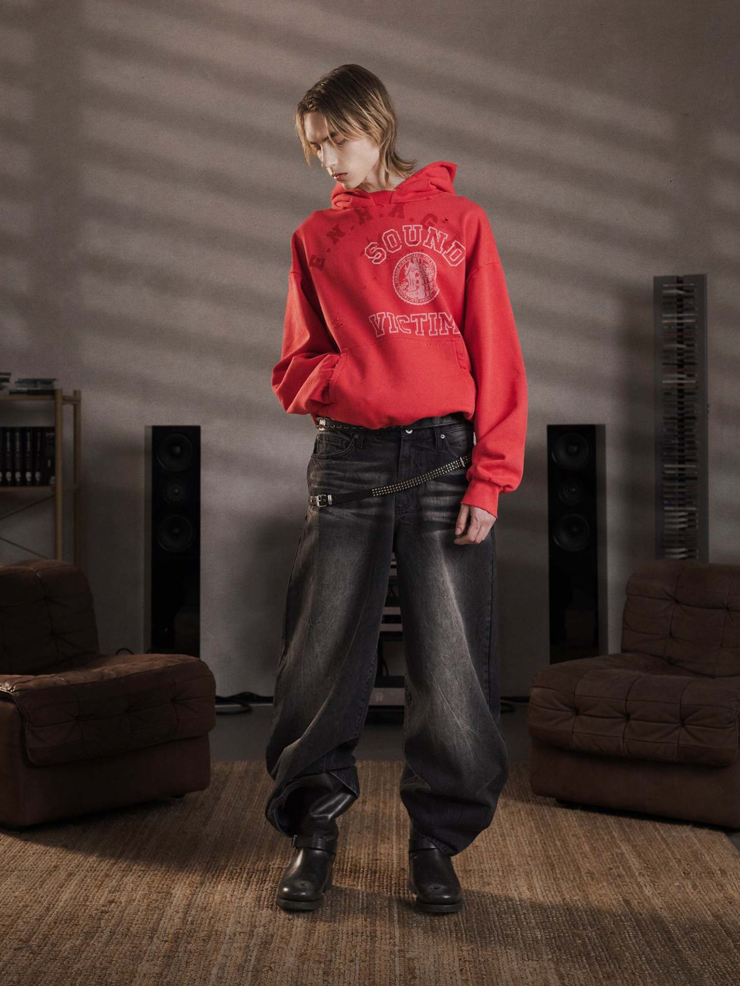 THE SOUND VICTIMS HOODIE - VINTAGE RED-Fineriform