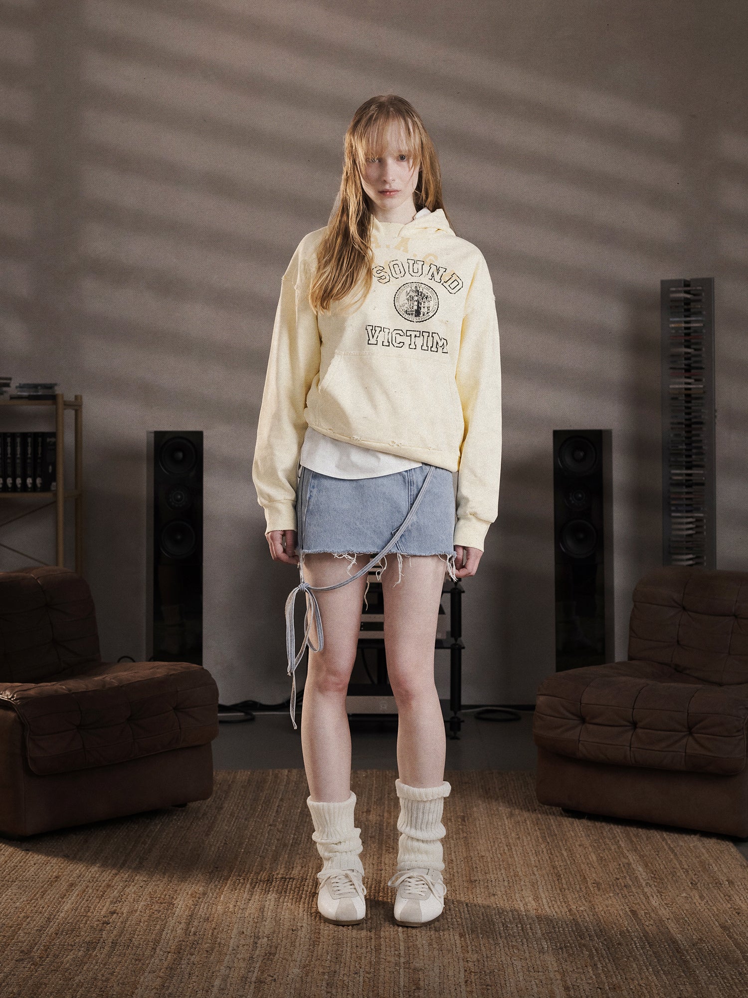 THE SOUND VICTIMS HOODIE - VINTAGE YELLOW-Fineriform