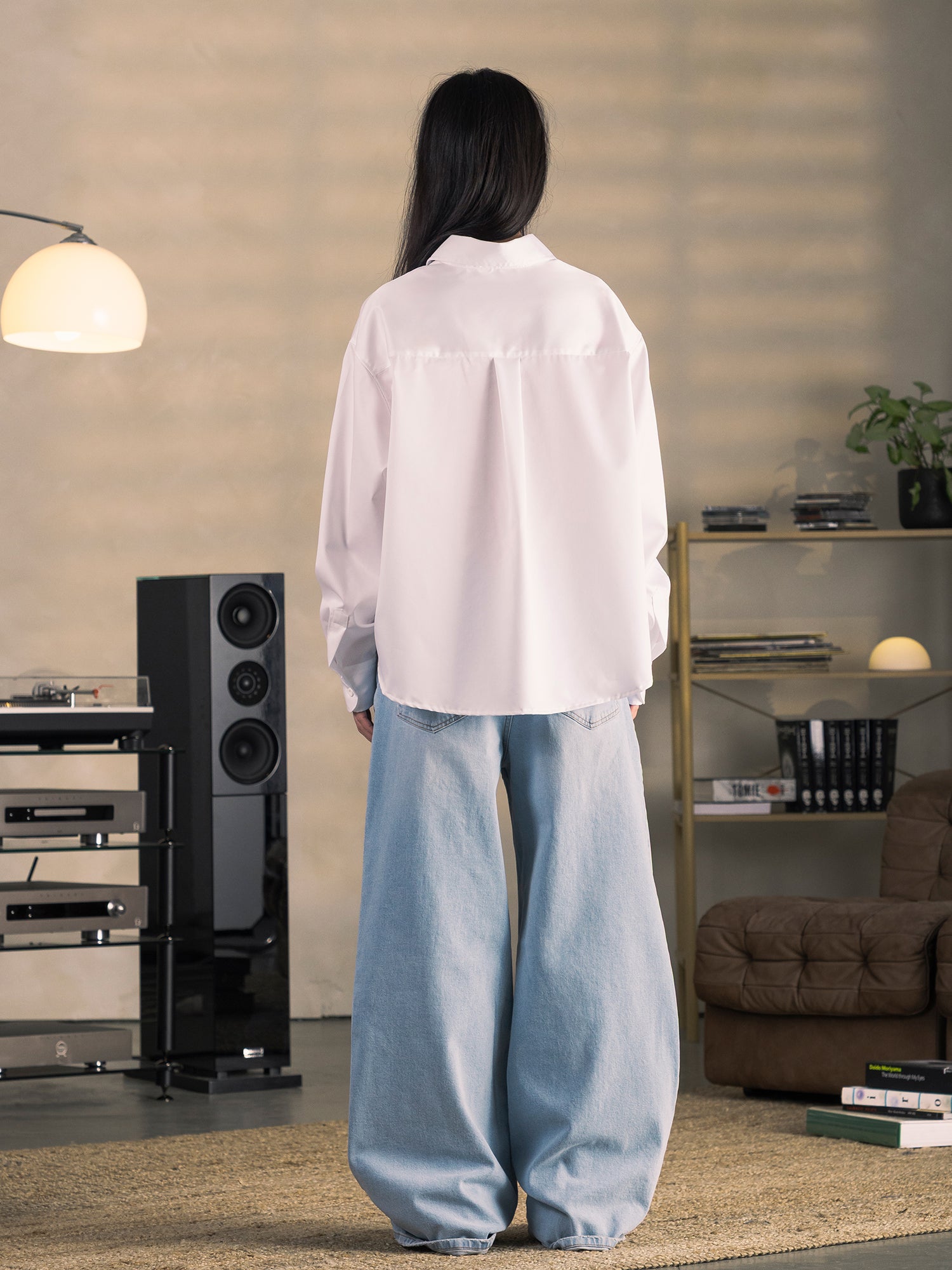 WHITE LETTER SHIRT-Fineriform