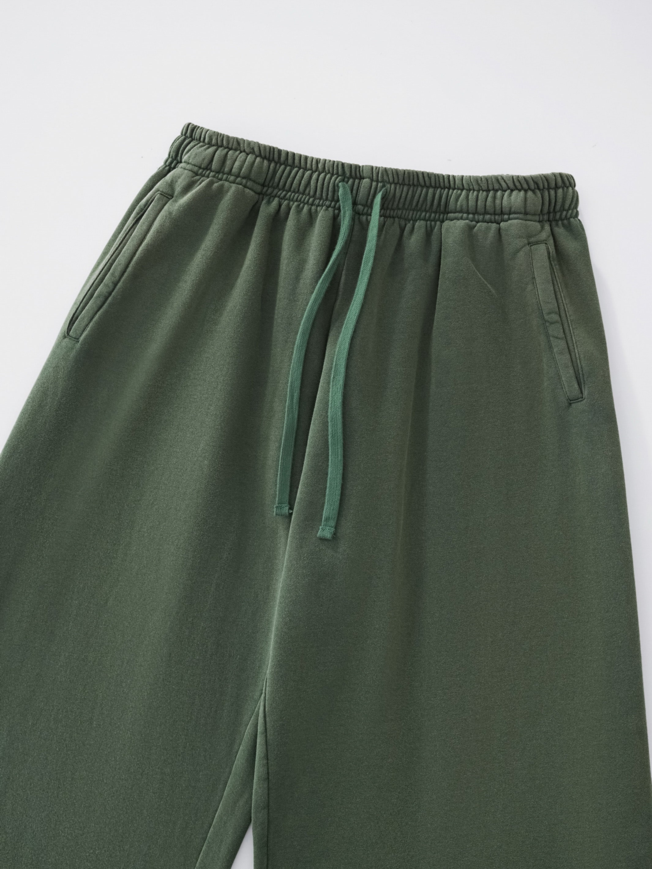 SMILEY PATCH SWEATPANTS - FADED PINE-Fineriform