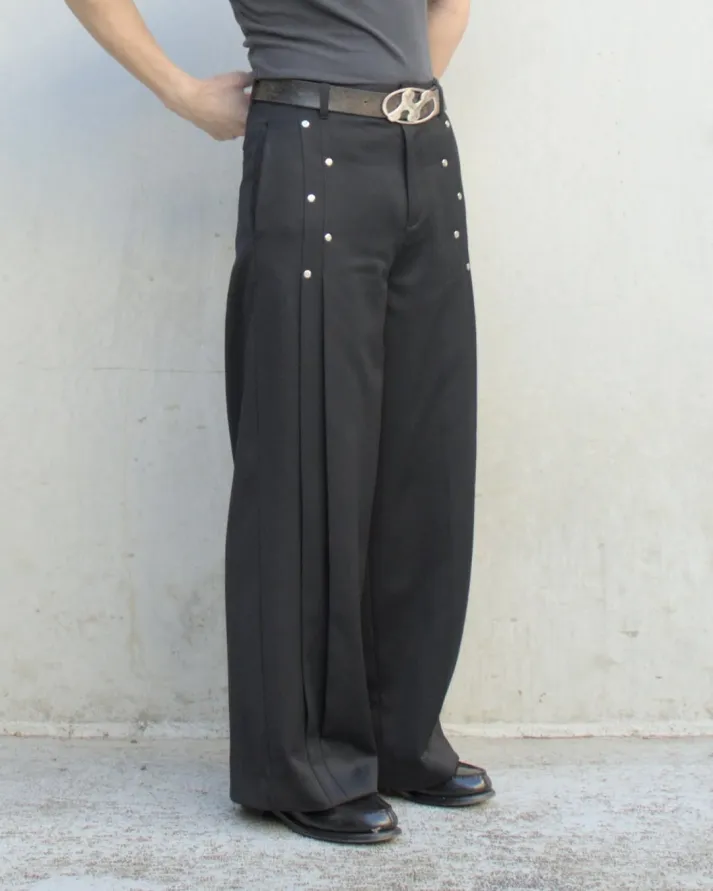 PLEATED RIVET PANTS-Fineriform