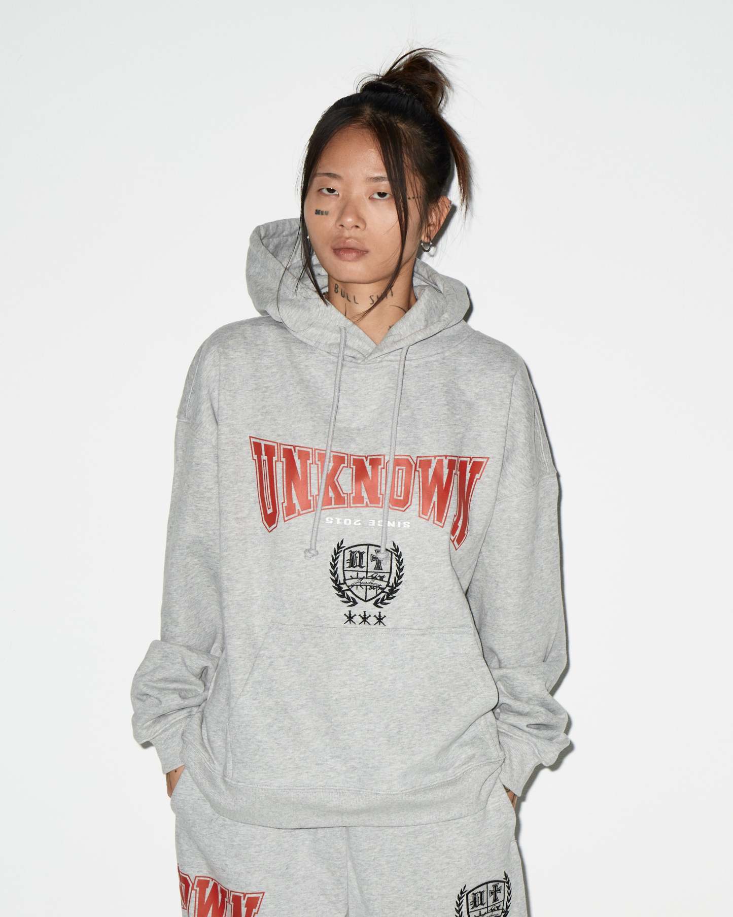 GREY BULLY HOODIE-Fineriform