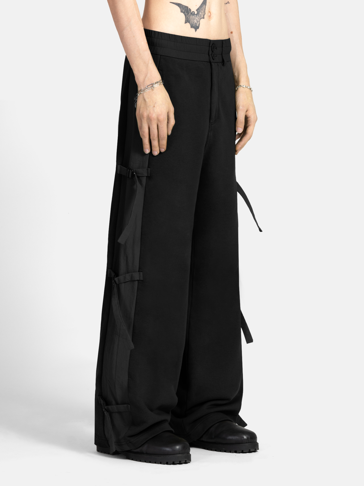 BATTLE SWEATPANTS - BLACK-Fineriform