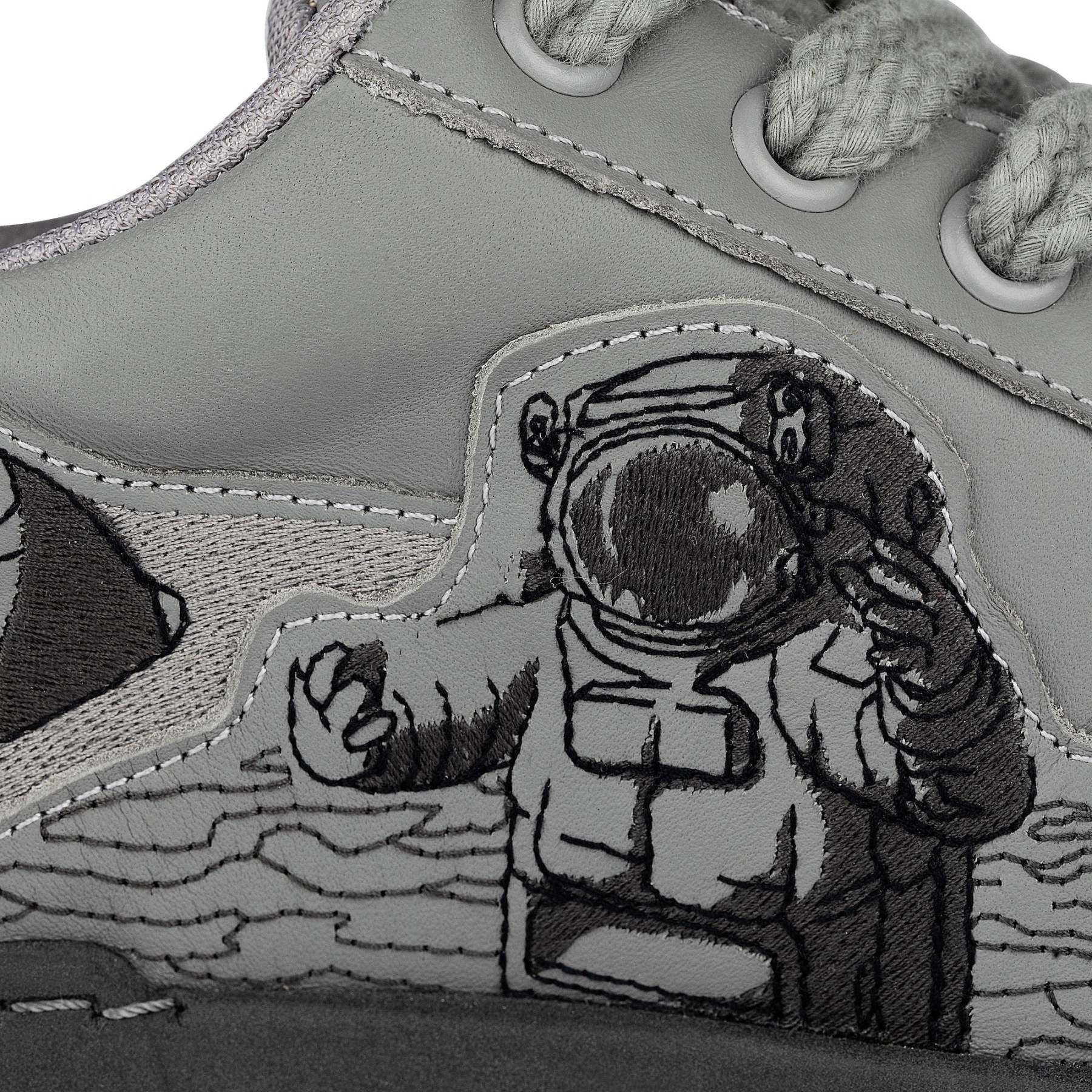 "astro" chunky sneaker light grey-Fineriform