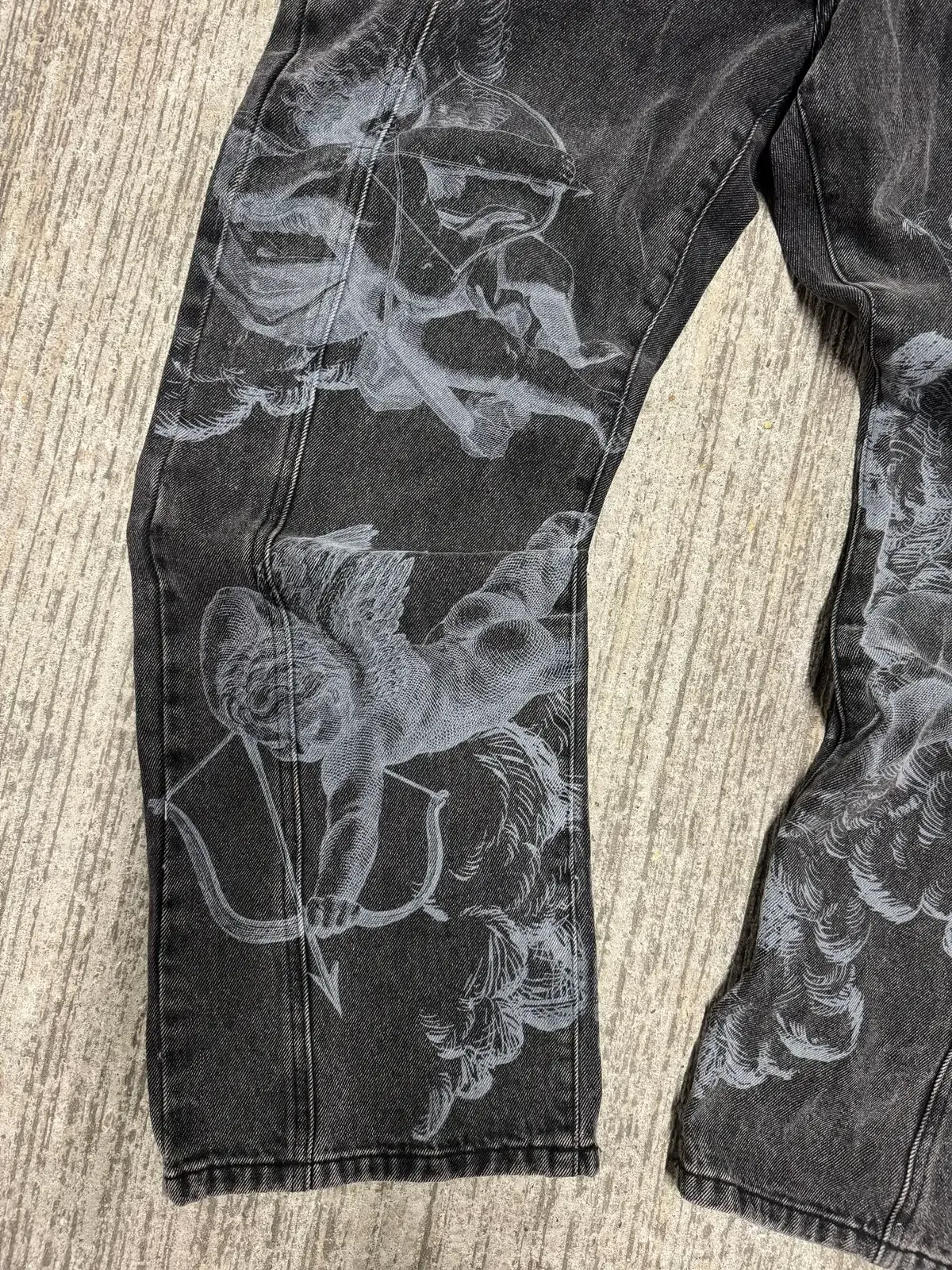 "DEO VOLENTE" ANGEL JEANS-Fineriform