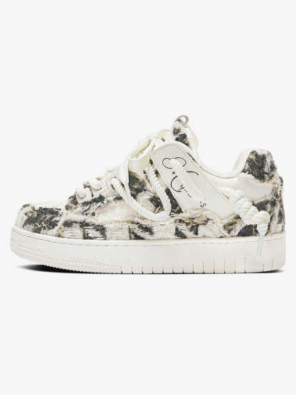 Rubber Sole Contrast Color Destruction Tassel Sneakers - 2356-Fineriform