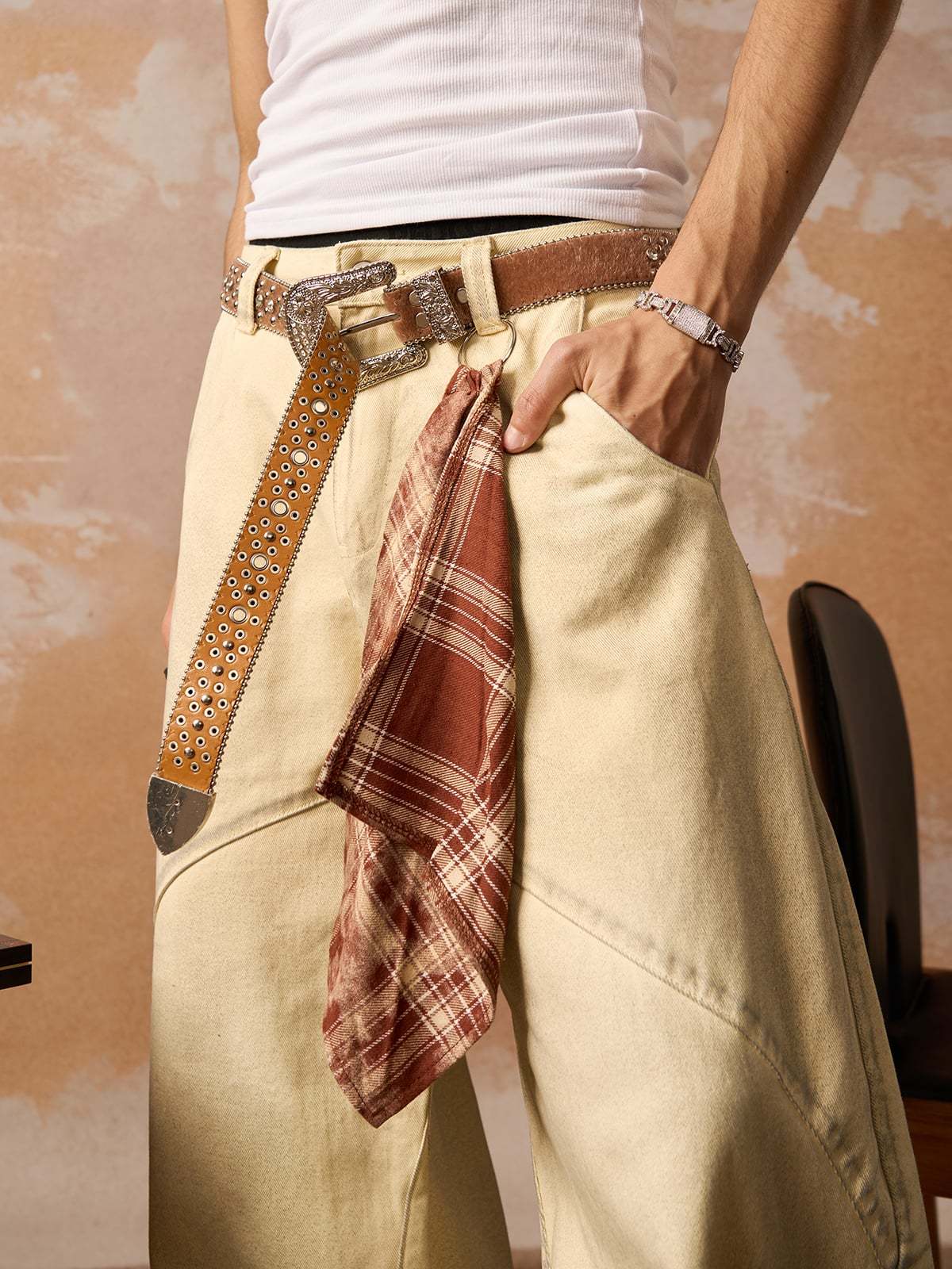 Washed Distressed Detachable Scarf Barrel Jeans - 2550-Fineriform