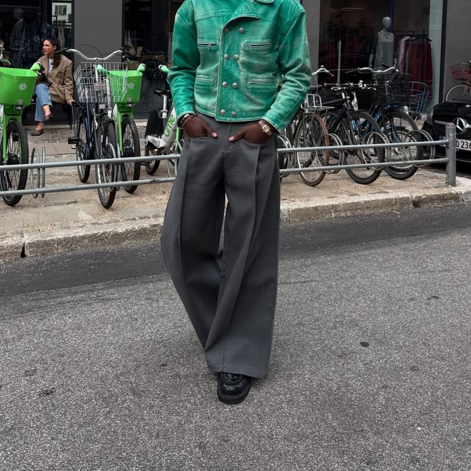 FLAT-POCKET PLEATED PANTS-Fineriform