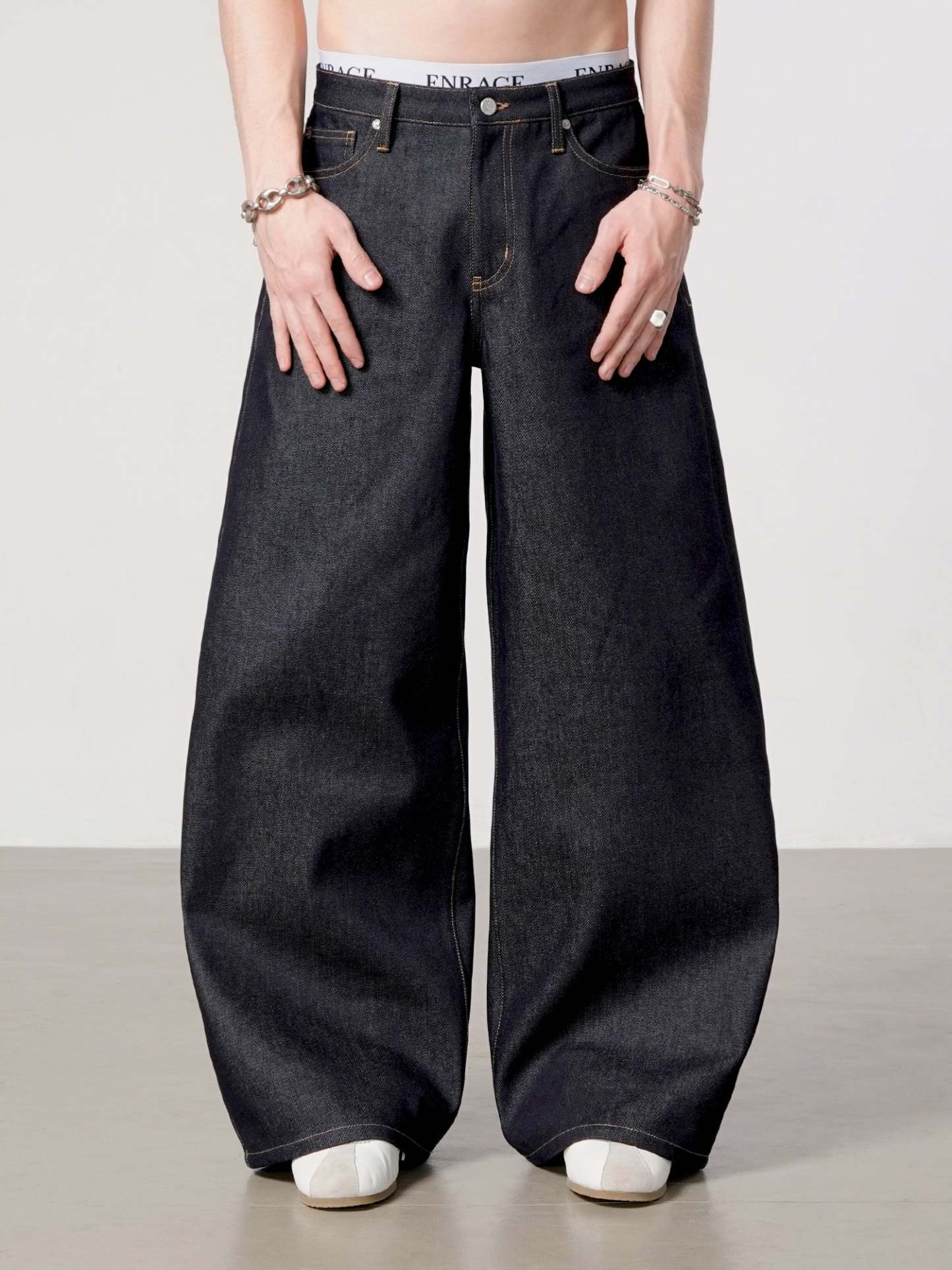 BOWSTONS JEANS - RAW DENIM-Fineriform