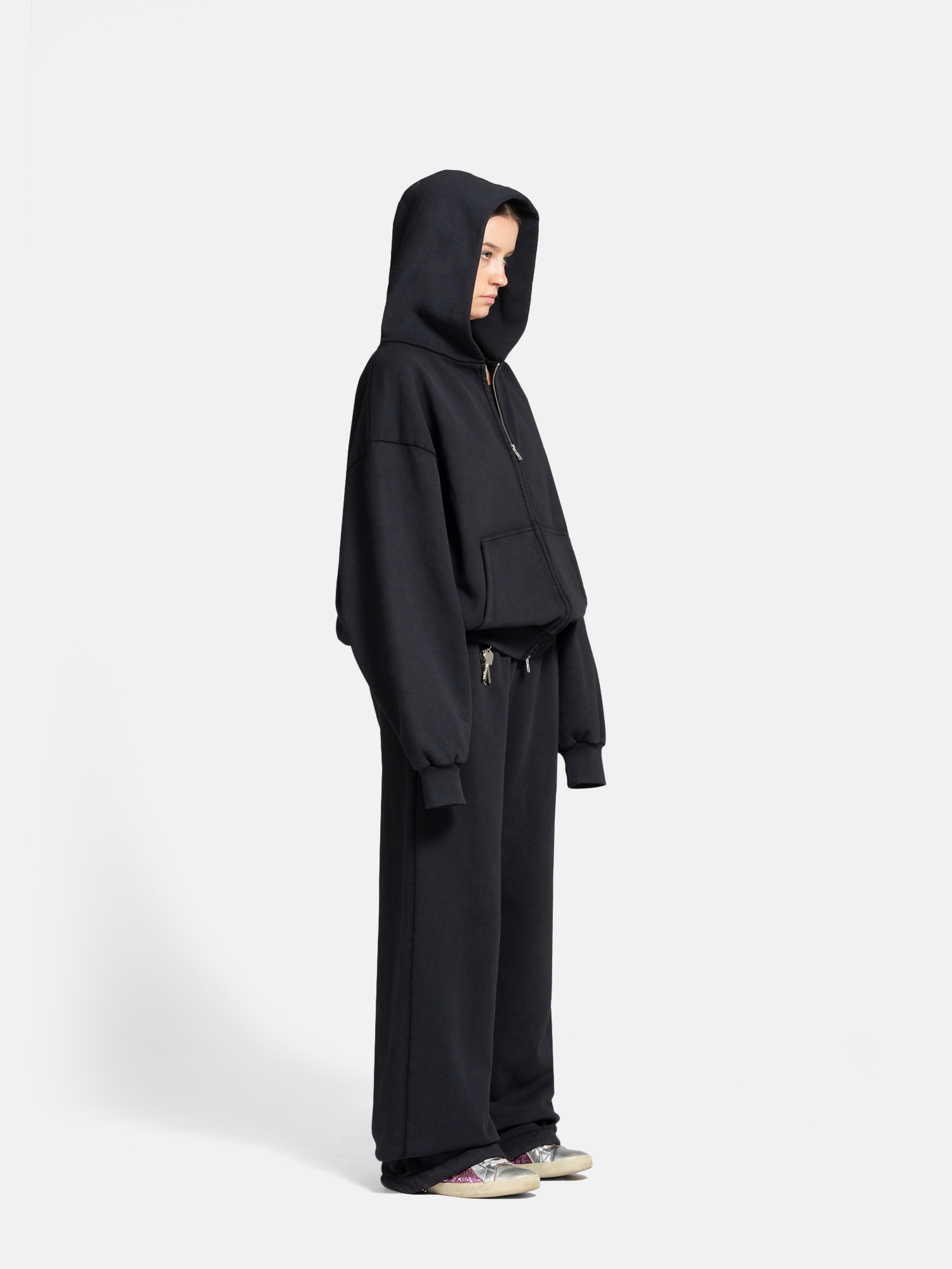 THE BLANC ZIP HOODIE - VINTAGE BLACK-Fineriform