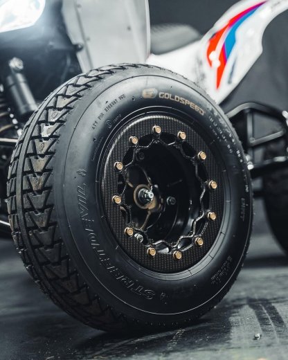 BMW S1000R - Mad Man Mechanics