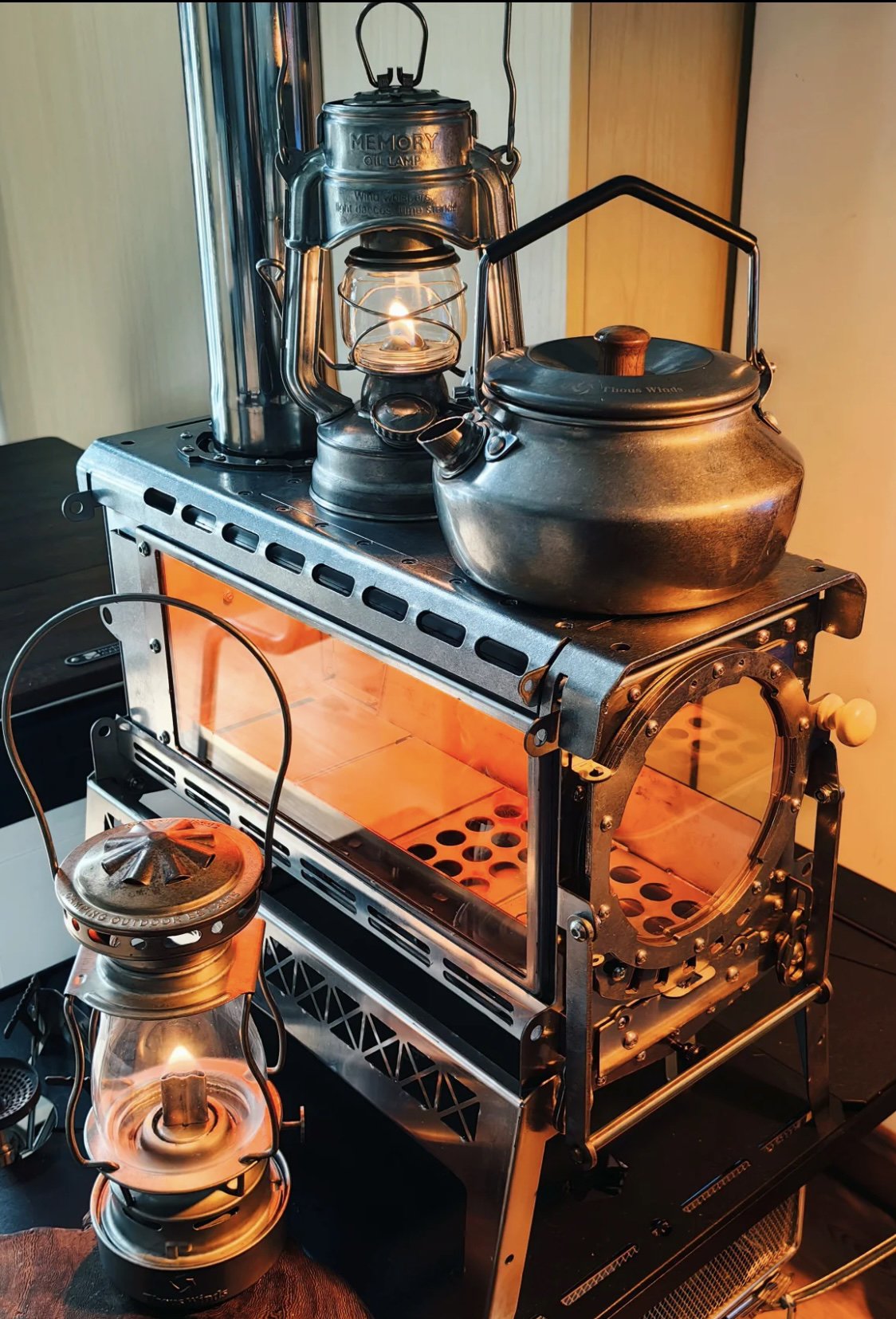 Stainless steel outdoor wood stove, barbecue, picnic, tent stove