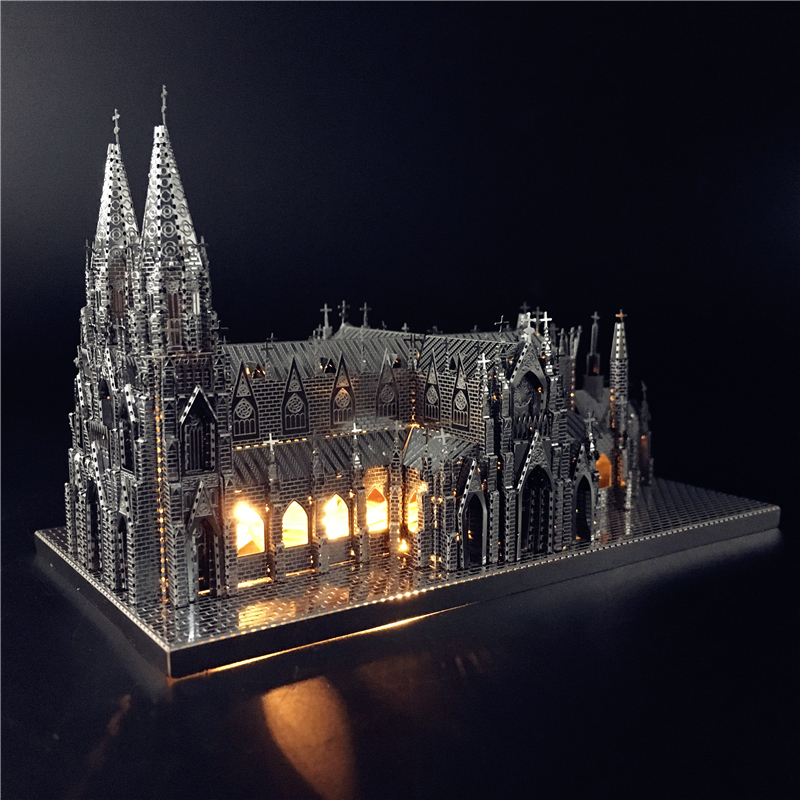 3D metal puzzle, world-renowned architecture, high difficulty puzzle