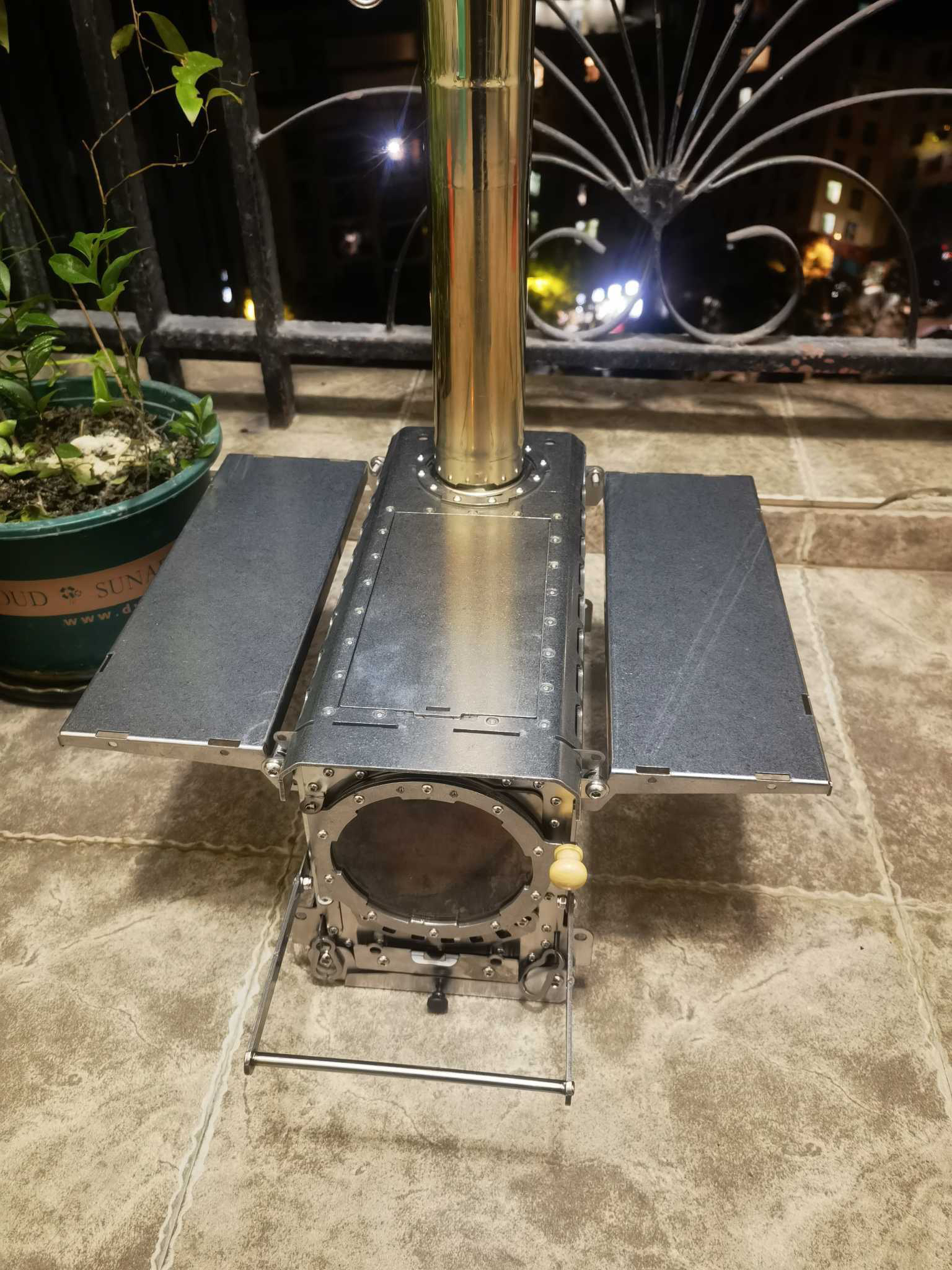Stainless steel outdoor wood stove, barbecue, picnic, tent stove