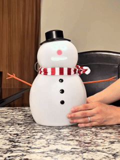 🎅Christmas Sale 49% Off ⛄️Talking Animated Blink Snowman with Built in Projector & Speaker Plug'n Play🎄