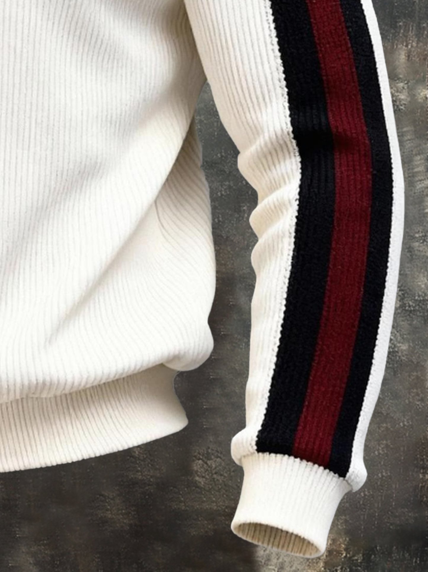 Men's Vintage-Style Color-Block Crewneck Sweatshirt