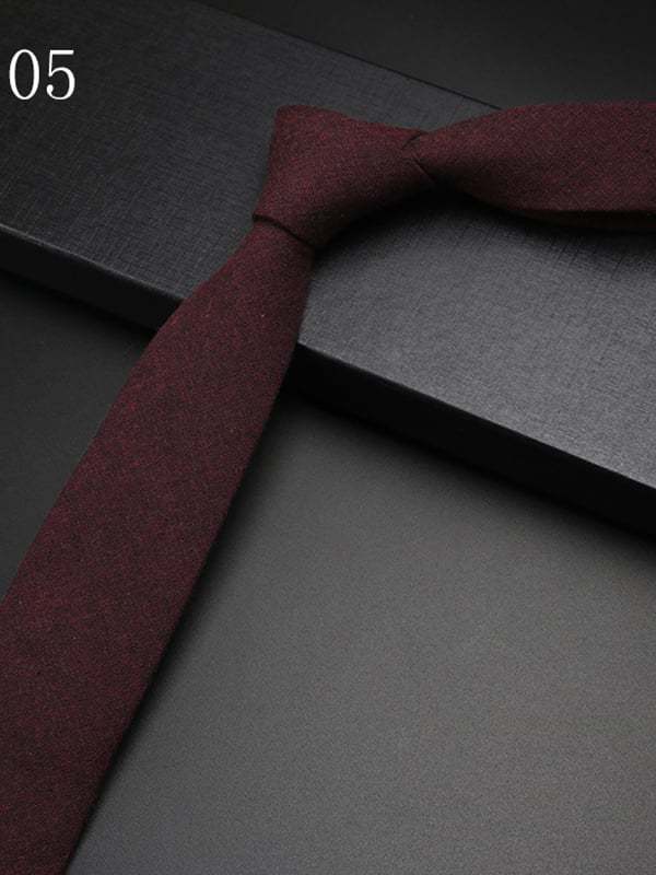 Men's British Solid Color Retro Gentleman Shirt Tie