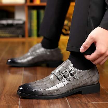 Men's Exotic Skin British Business Buckle Gradient Leather Shoes