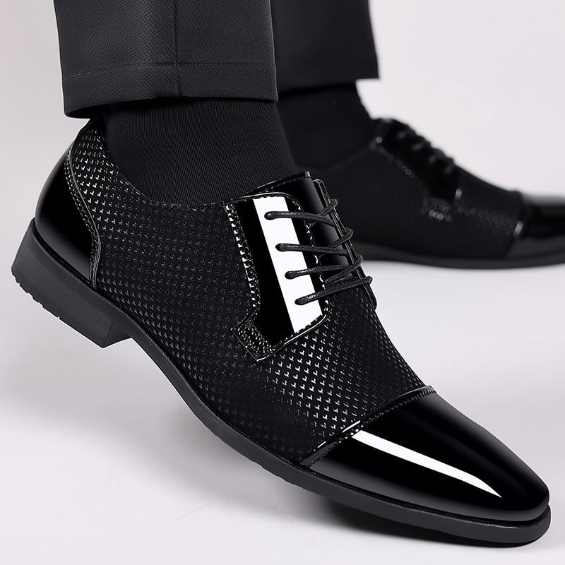 Men's Versatile Toe Toe Glossy Business Casual Leather Shoes