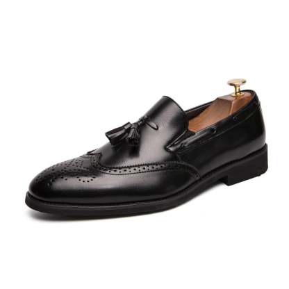 Vintage Carved Business Casual Tassel Leather Shoes