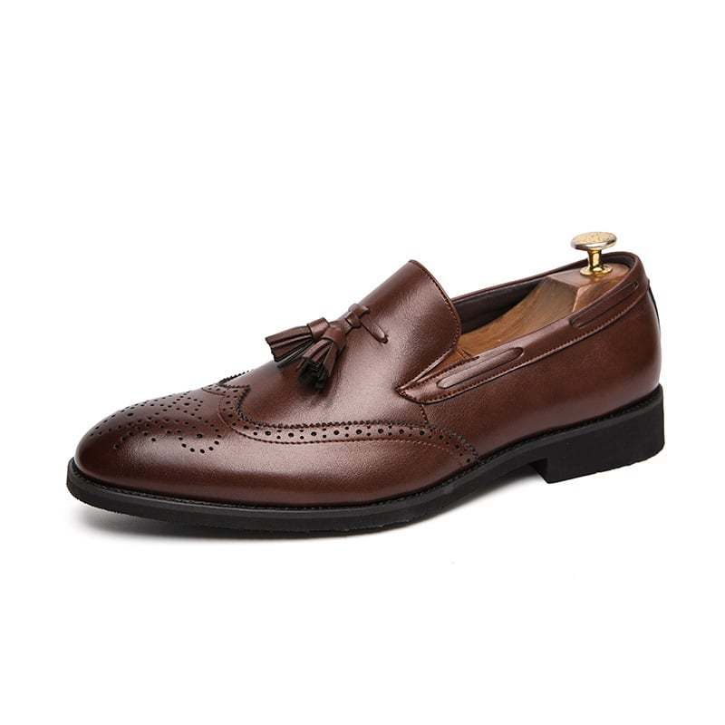 Vintage Carved Business Casual Tassel Leather Shoes