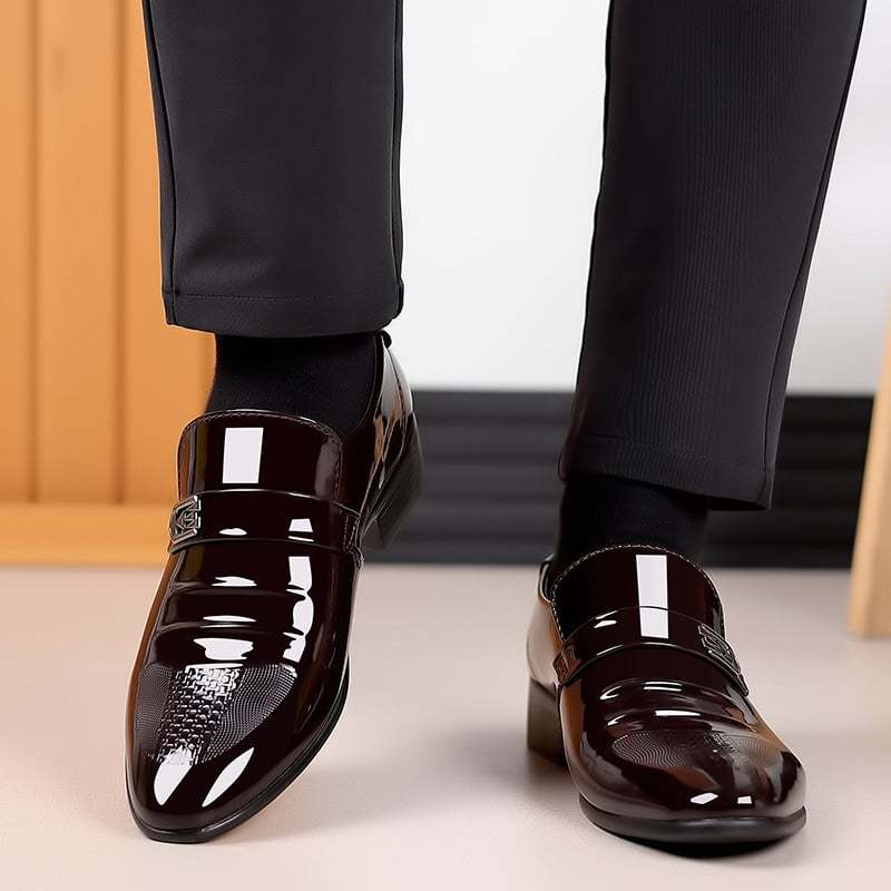 Men's Versatile Toe Toe Glossy Business Casual Leather Shoes