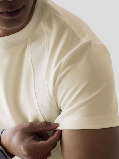 Weekend Performance Crew Neck Tee