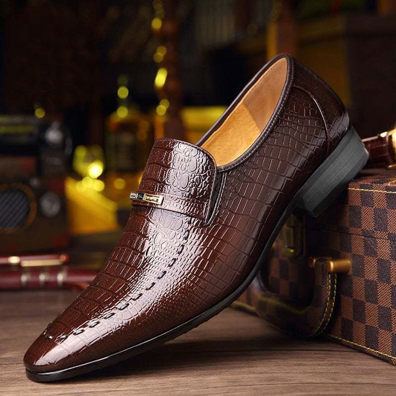 Men's Comfortable British Business Wedding Casual Imitation Crocodile Embossed Leather Shoes
