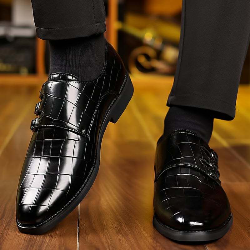 Men's Exotic Skin British Business Buckle Gradient Leather Shoes
