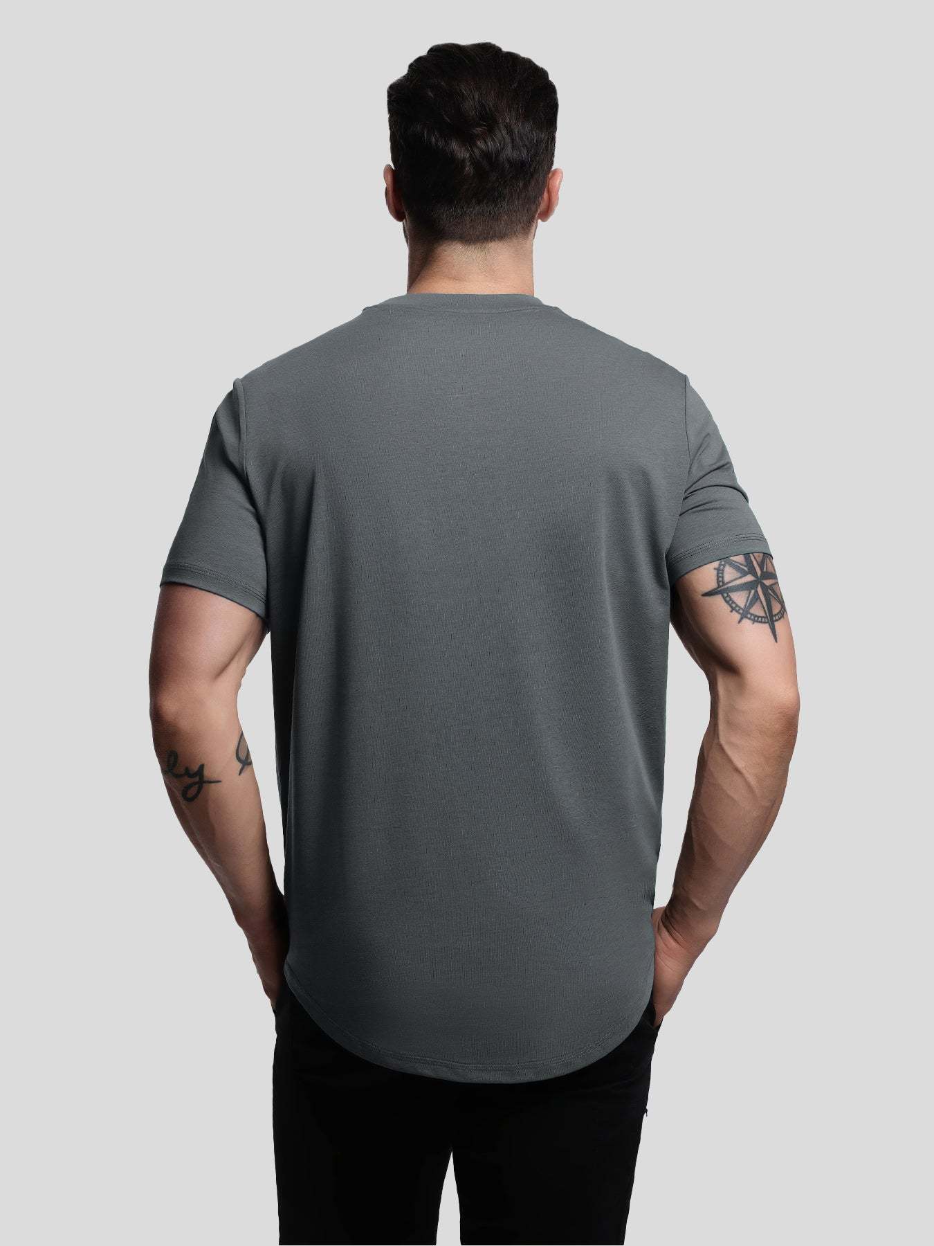 StayCool 2.0 Elongated Tee:Classic Fit