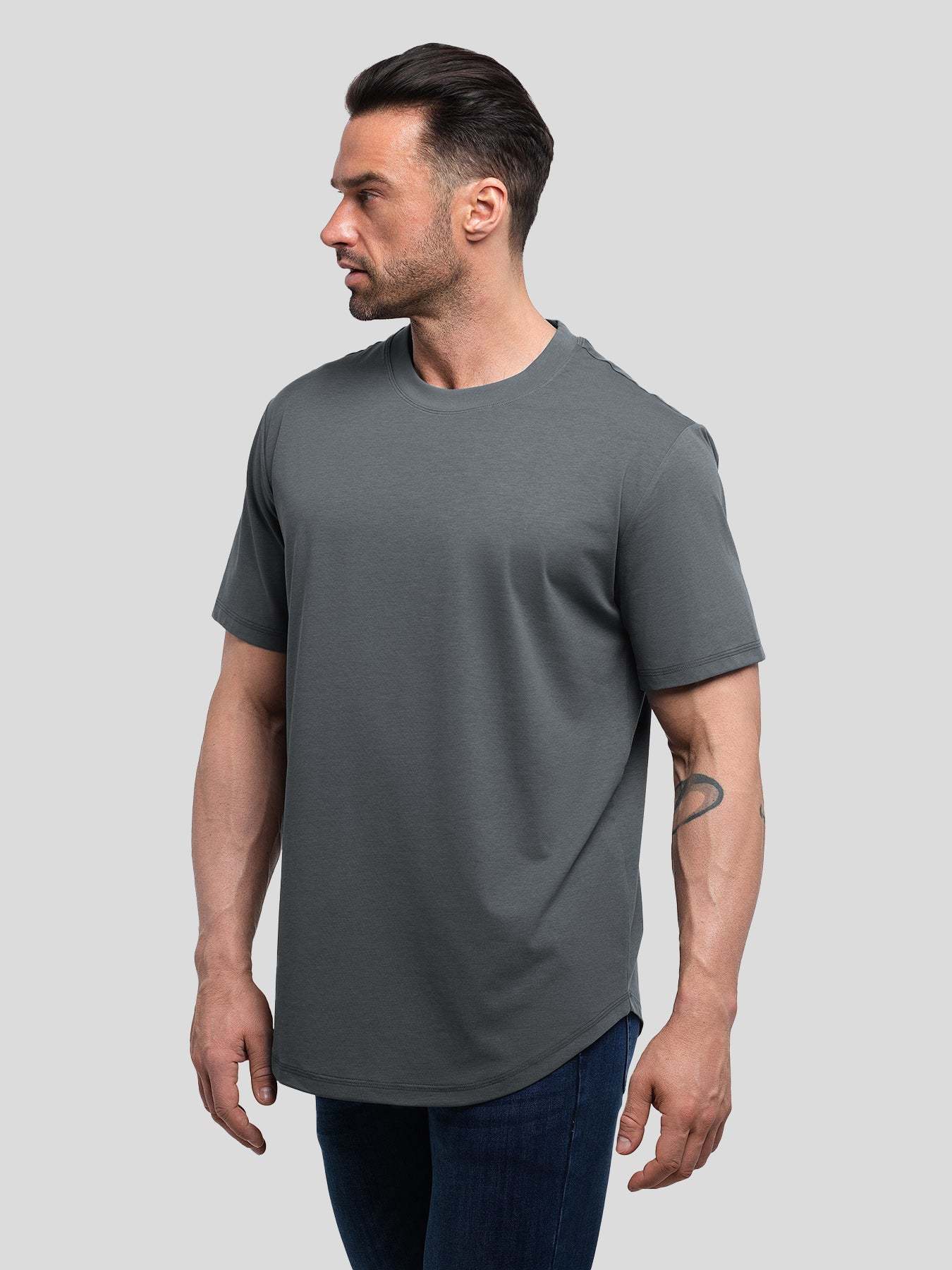 StayCool 2.0 Elongated Tee:Classic Fit