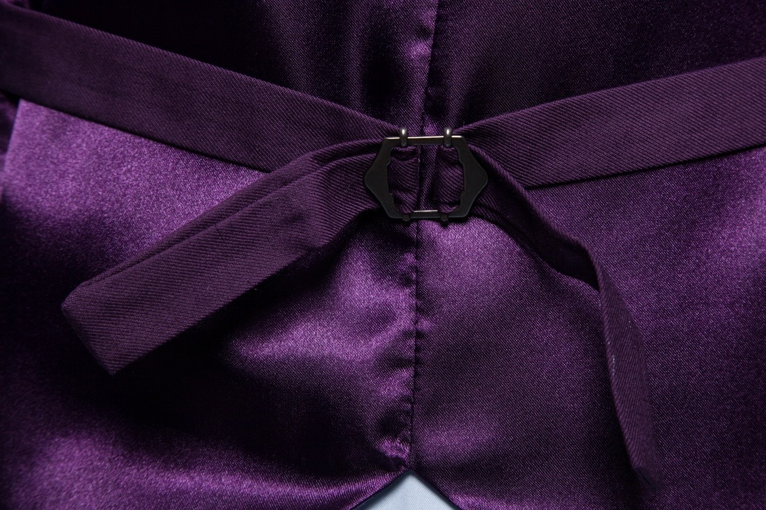 Men's Fashionable Solid Color Design Single-Breasted Pocket Design Versatile Slim-Fitting Vest