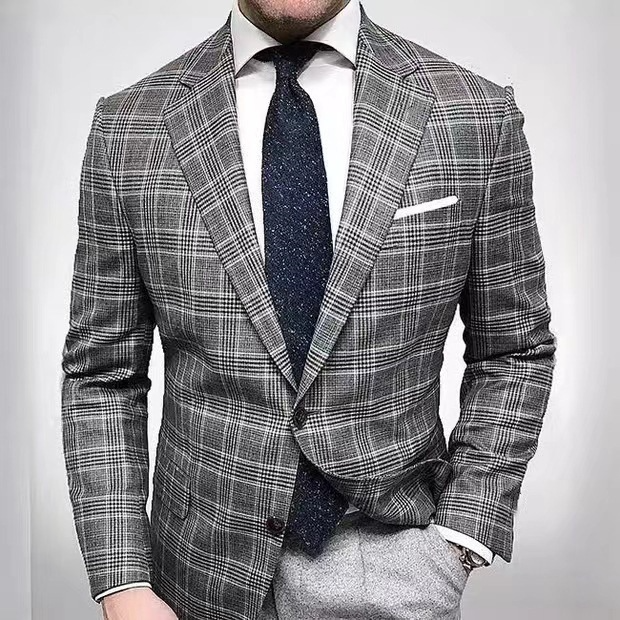 Men's Fashion Casual Two Button Large Pocket Plaid Blazer
