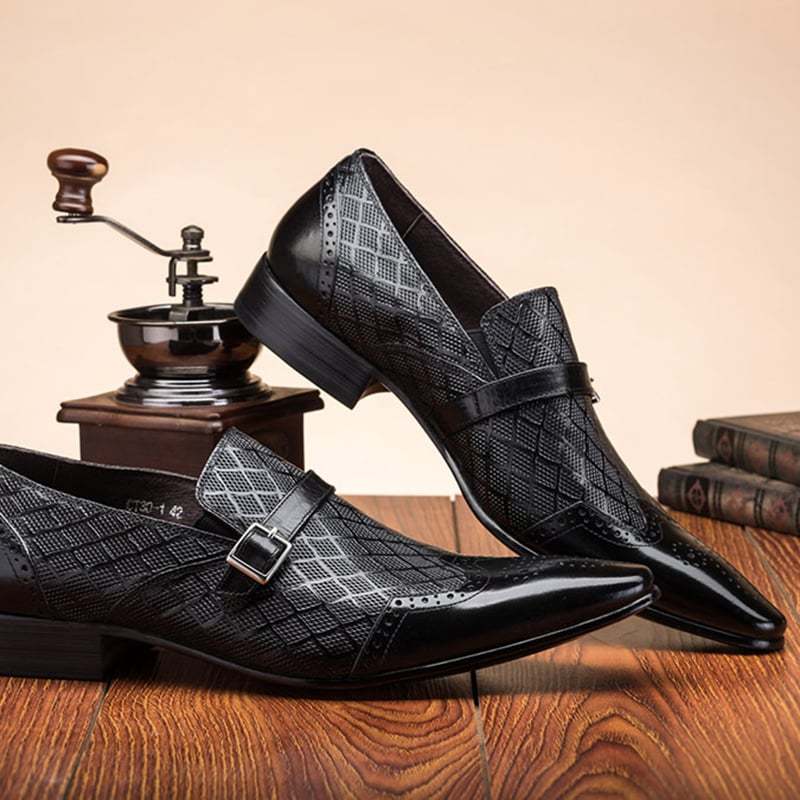 Fashion Carved Buckle Design Business Men'S Leather Shoes