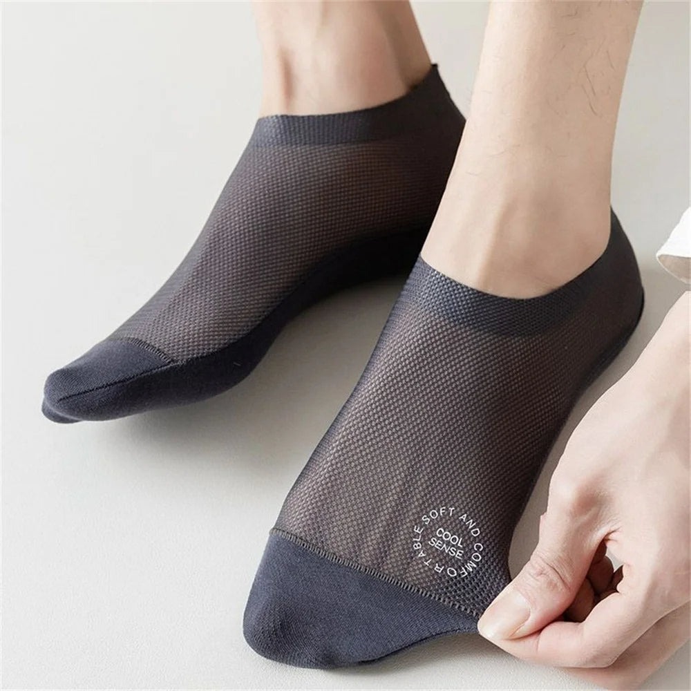 Men's Invisible Hollow Out Mesh Non-Slip Socks