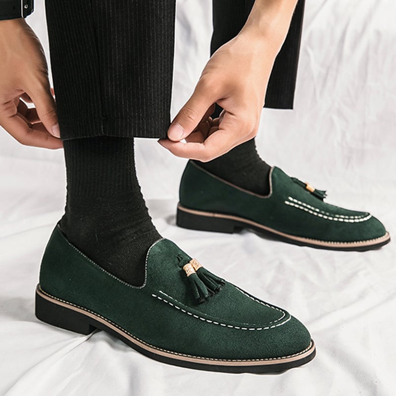 Fashionable And Comfortable Casual All-Match Suede Tassel Design Casual Leather Shoes