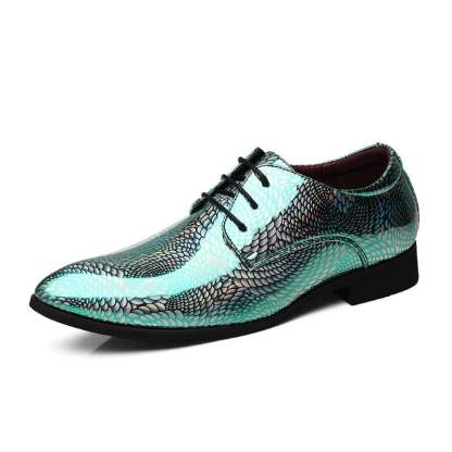 Men's snakeskin pattern leather shoes