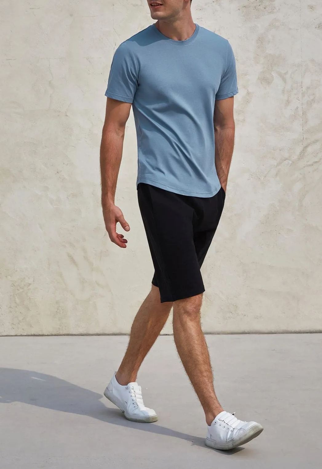 StayCool 2.0 Curve-Hem Tee: Slim-Fit