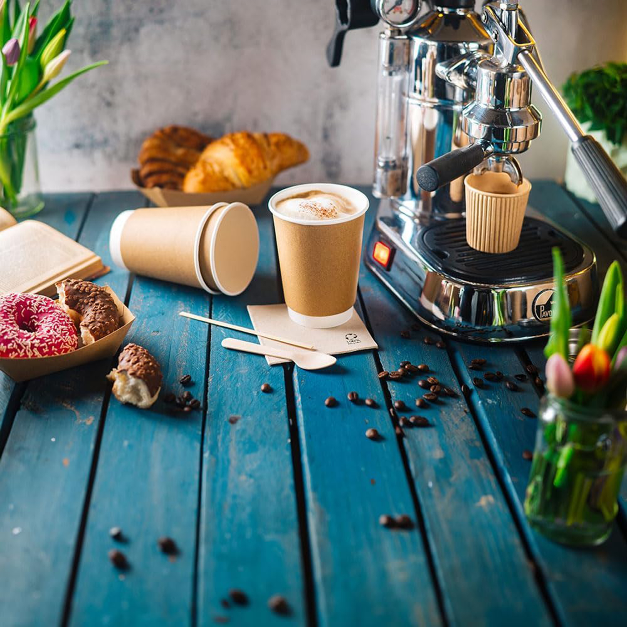 Double-wall kraft paper disposable cups