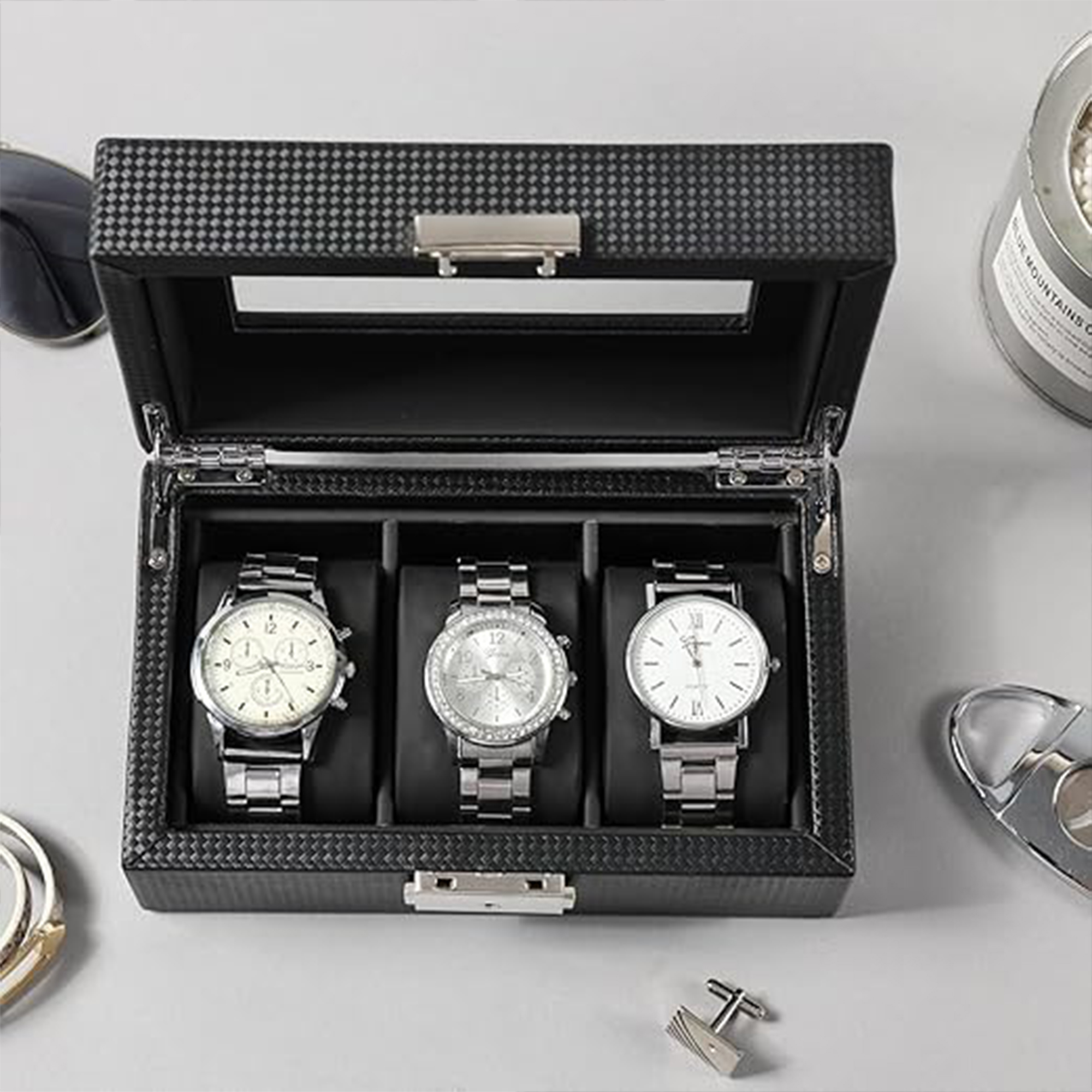 Family watch storage box 7.4"x 4.7"x3.1"